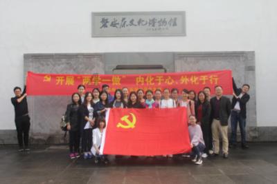 放假了,喜欢的女生回家了,她会不会想我呢?-专业问答网站